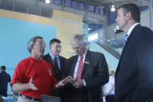 Rep. Hunter (R-CA) meets veterans to learn more about their transition into the maritime industry